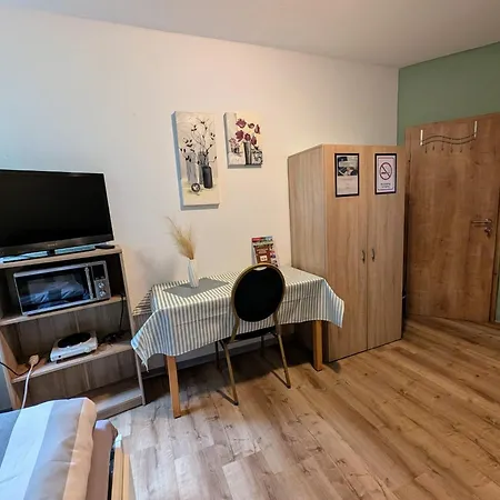 Komplettapartment 4, Kueche, Wlan, Parkplatz * Twist